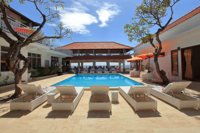 Villa Agung Beach Inn photo