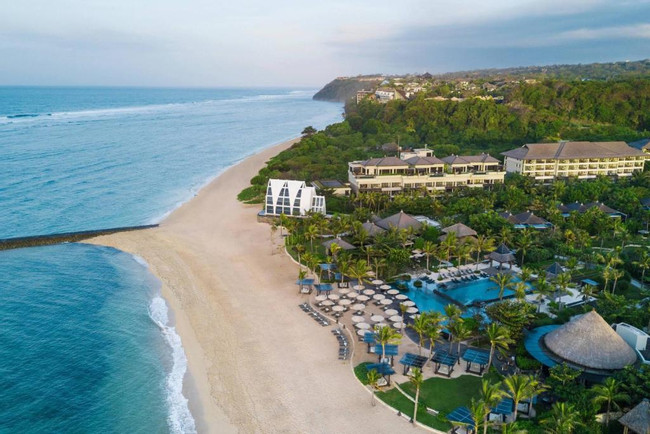 The Ritz Carlton Bali photo