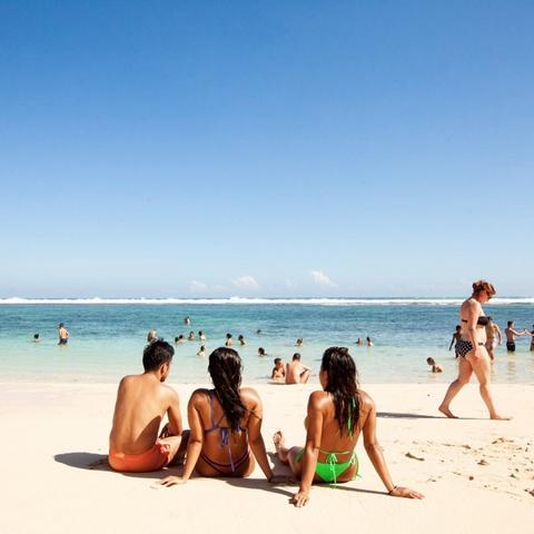 Beach Club and Uluwatu Temple Indonesia