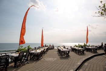 Morning Adventure at Tanah Lot