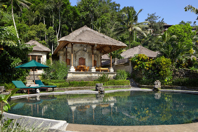 The Royal Pita Maha Resort 