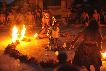 Uluwatu Temple and Kecak Dance photo 4