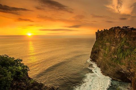 Uluwatu Temple and Kecak Dance