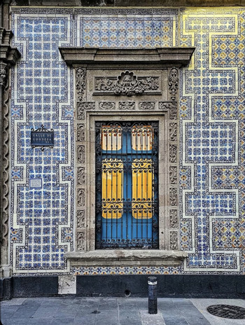 Casa de los Azulejos photo 3