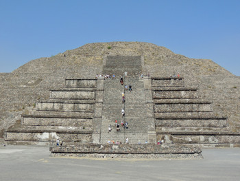 Teotihuacan Archaeological Site photo 3
