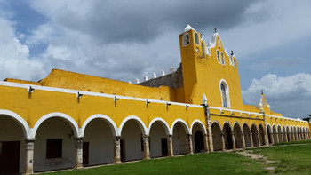 Immerse Yourself in the Magic of Yucatán: Izamal, Chichén Itzá & a Cenote Escape photo 5