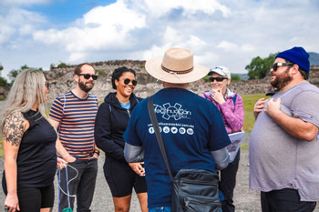Balloons, Pyramids & Ancient Traditions in Teotihuacán photo 2