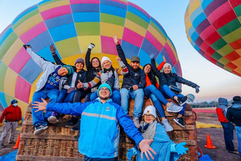 Balloons, Pyramids & Ancient Traditions in Teotihuacán photo 5