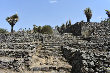 Ancient Paths and Volcanic Landscapes: Cantona & Alchichica Lagoon photo 4