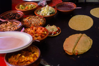 Puerto Morelos Local Food Tour: Tacos, Tlacoyos & Tradition