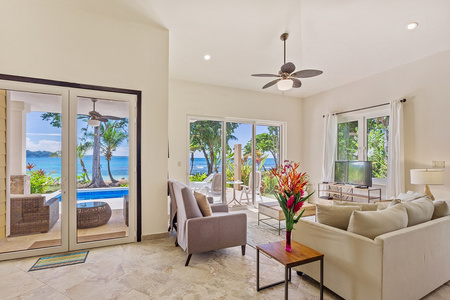 Red Frog Beach Resort