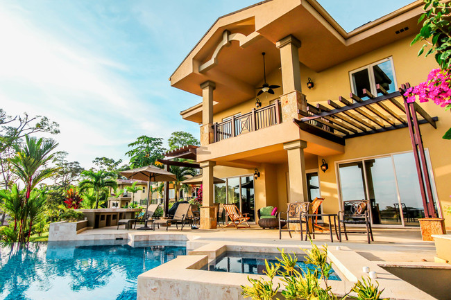 Red Frog Beach Resort photo