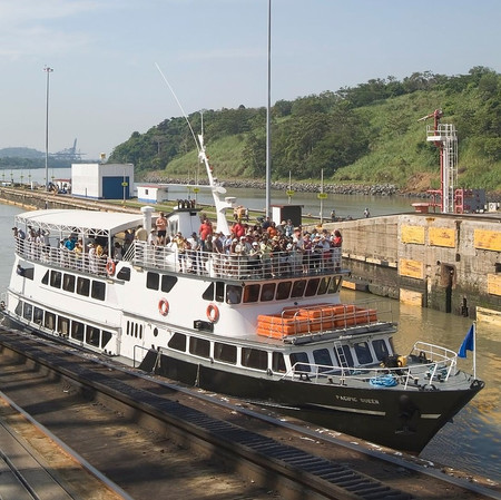 Panama Canal Partial Tour - Northbound Transit photo 2