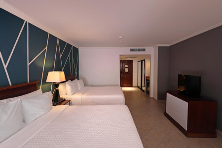 Crowne Plaza Panama by IHG photo 3
