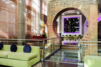 Decapolis Hotel photo 2