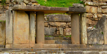 Full Day Tour to Chavin de Huantar Archaelogical Complex photo 4