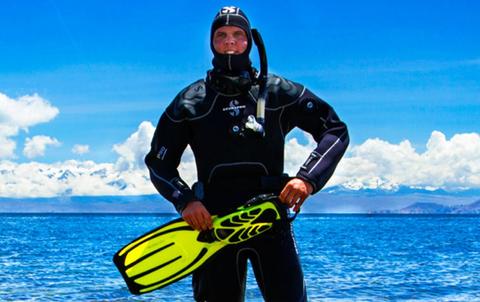 Dives for Certified Divers in Pucusana Peru