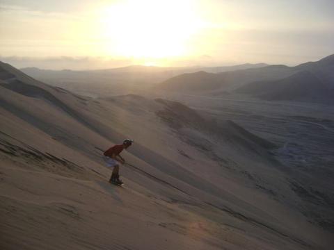 Sandboarding in Lima - Half Day Tour
