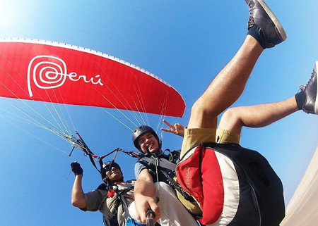 Paragliding Flight at Paracas National Reserve photo 2