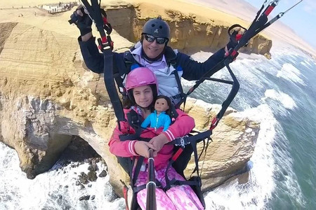 Paragliding Flight at Paracas National Reserve photo 3