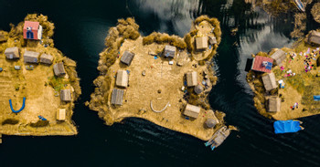 Uros Floating Islands Half Day Tour photo 3