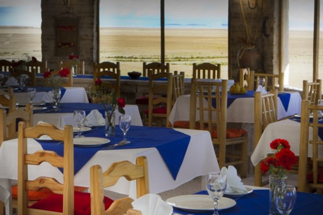 Luna Salada Salt Hotel in Uyuni photo