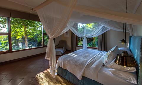 Acacia Farm Lodge