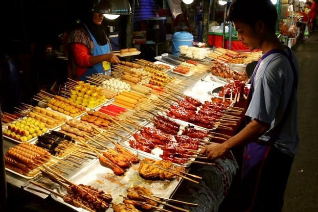 Evening Bangkok Street-Food Tasting By Tuk Tuk photo