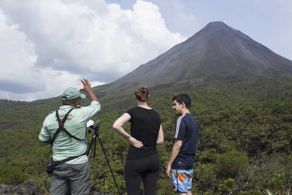 2-in-1 Volcano Hike & Paradise Hot Springs