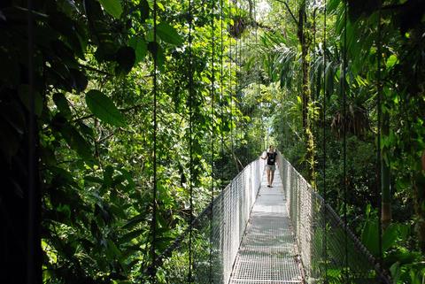 Arenal 4 in 1 Hanging Bridges & Baldi Hot Springs Costa Rica