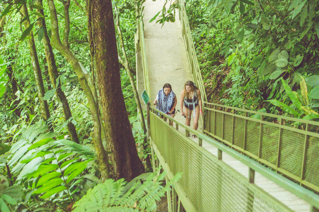 Tour Arenal Safari Flotante 4 en 1 & Aguas termales Photo