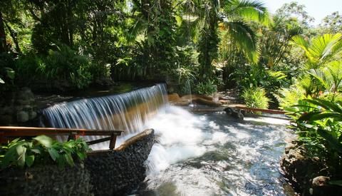 Arenal 4 in 1 Tour Safari Float & Tabacon Hot Springs