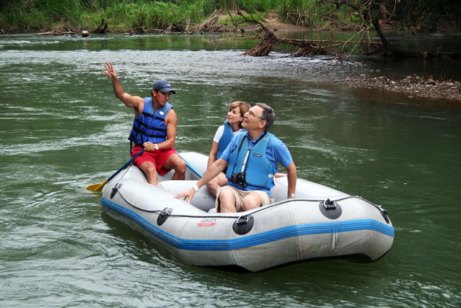 4 in 1 Tour - Safari Float, La Fortuna Waterfall, Volcano Hike and Tabacon Hot Springs photo