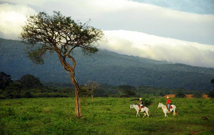 One Day Adventure Combo Guachipelin, Costa Rica