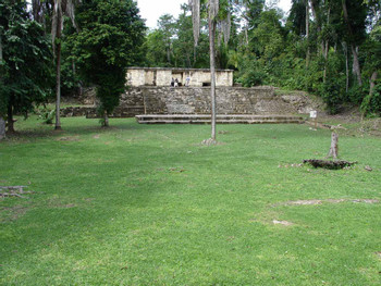 Aguateca One-Day Tour photo 5