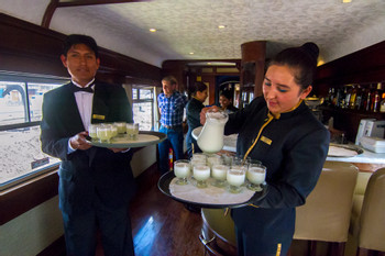 Titicaca Deluxe Train - Cusco to Puno photo 4