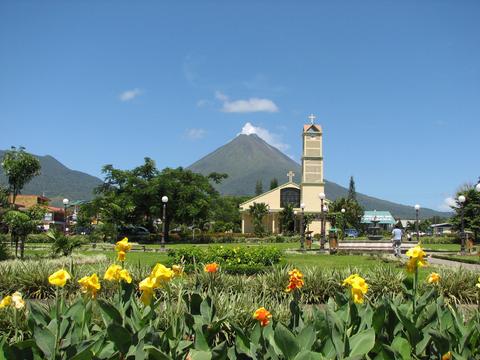 Arenal Volcano One Day Tour