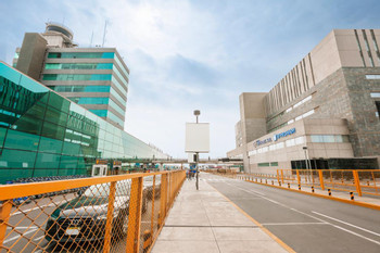 Assistance at Lima Airport photo 5