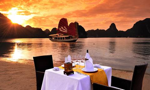 Bhaya Overnight Cruise Vietnam