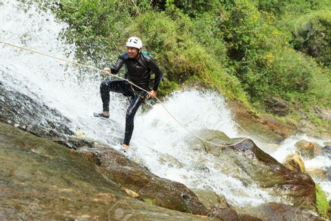 Canyoning Rio Blanco Ecuador