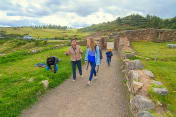 City Tour and Nearby Ruins