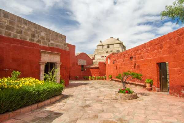 Arequipa City and Santa Catalina Monastery Tour