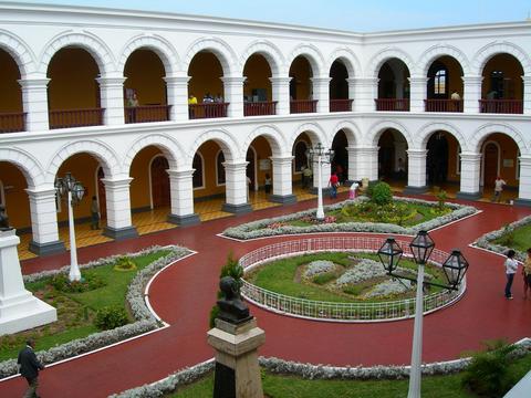 Trujillo City & Archaeology Museum