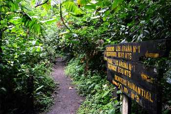 El Silencio Mirador Trails & Eco Termales