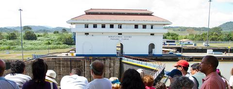 Full Day City and Canal Tour Panama