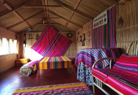 Homestay on the Uros Floating Islands 2Days/1Night