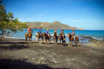 Diamante Horseback Riding 