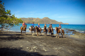 Diamante Horseback Riding  photo 2