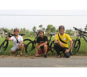 Good Morning Hue with Bike Ride photo 4