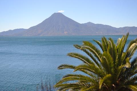 Kayak from Panajachel to Santa Catarina Palopó Guatemala